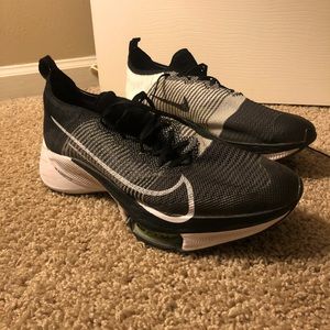 Nike Air Zoom Tempo Next %